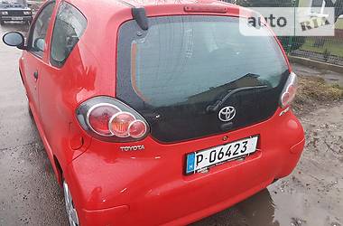 Хэтчбек Toyota Aygo 2009 в Луцке