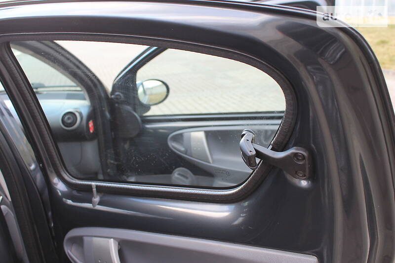 Хетчбек Toyota Aygo 2007 в Дрогобичі