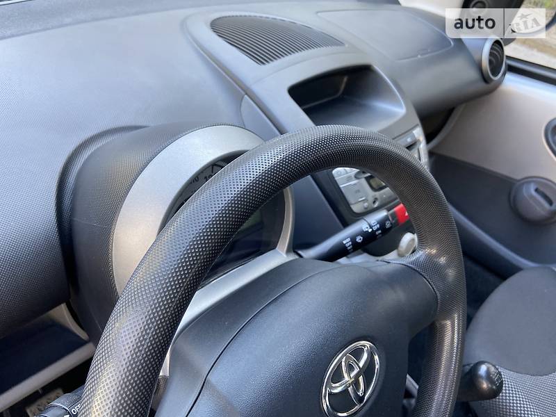 Хетчбек Toyota Aygo 2008 в Рівному