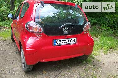 Хэтчбек Toyota Aygo 2009 в Черновцах