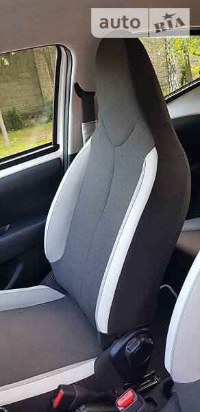 Хетчбек Toyota Aygo 2017 в Рівному