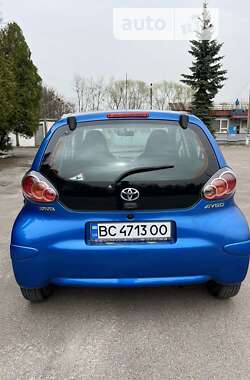 Хэтчбек Toyota Aygo 2013 в Львове