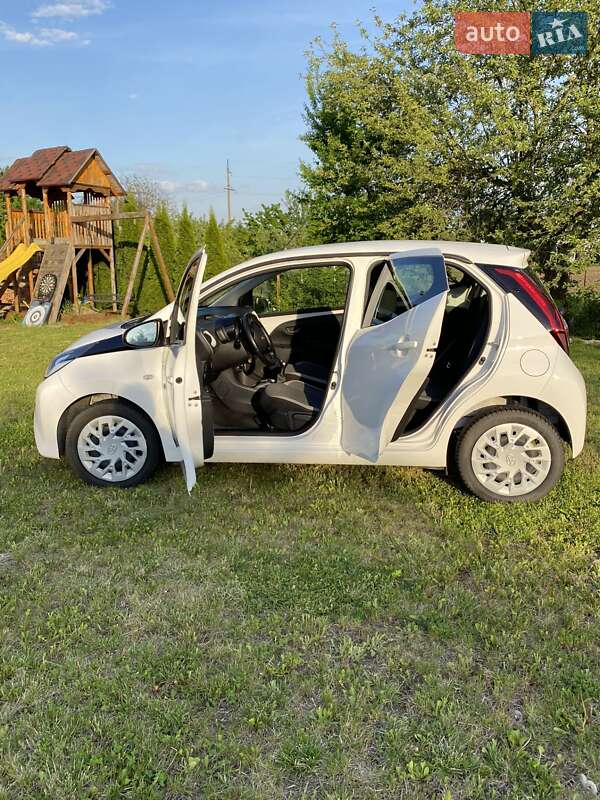 Хэтчбек Toyota Aygo 2021 в Снятине