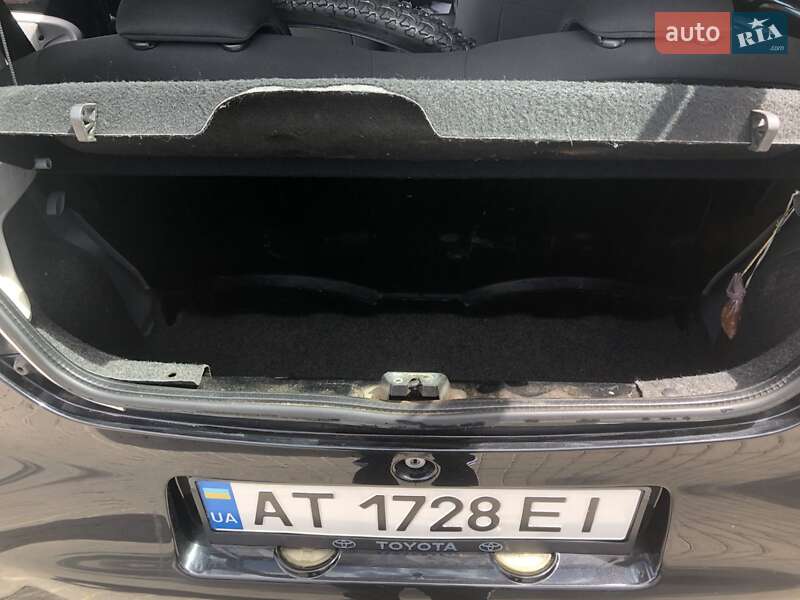 Хетчбек Toyota Aygo 2011 в Івано-Франківську