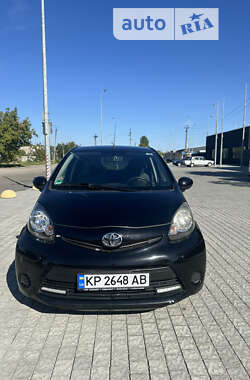 Хетчбек Toyota Aygo 2013 в Запоріжжі