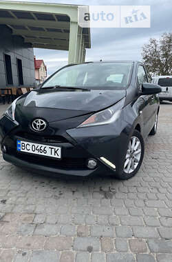 Хетчбек Toyota Aygo 2014 в Львові