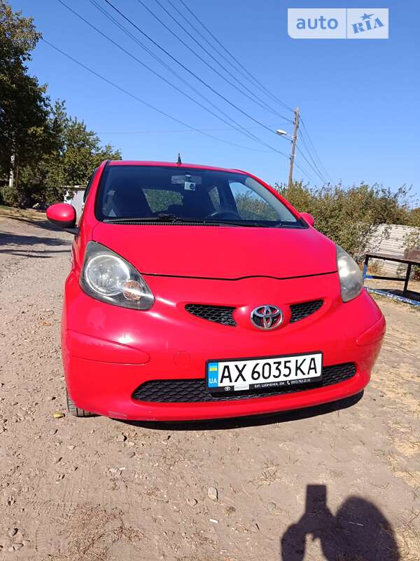 Хетчбек Toyota Aygo 2007 в Харкові