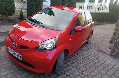 Хэтчбек Toyota Aygo 2008 в Львове