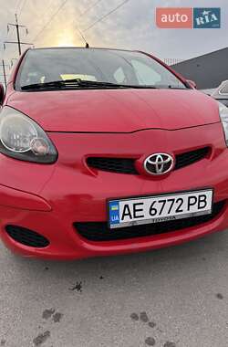 Хетчбек Toyota Aygo 2010 в Ірпені