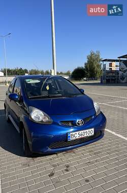 Хетчбек Toyota Aygo 2008 в Шептицькому