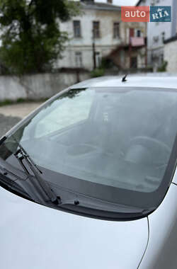 Хетчбек Toyota Aygo 2011 в Луцьку