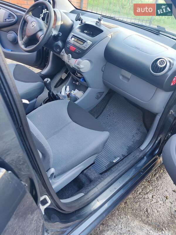 Хетчбек Toyota Aygo 2006 в Трускавці