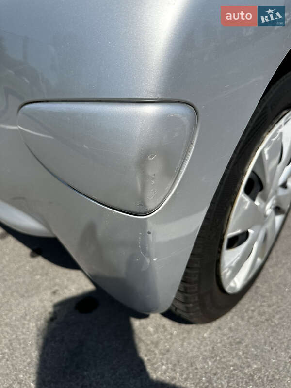 Хетчбек Toyota Aygo 2014 в Києві