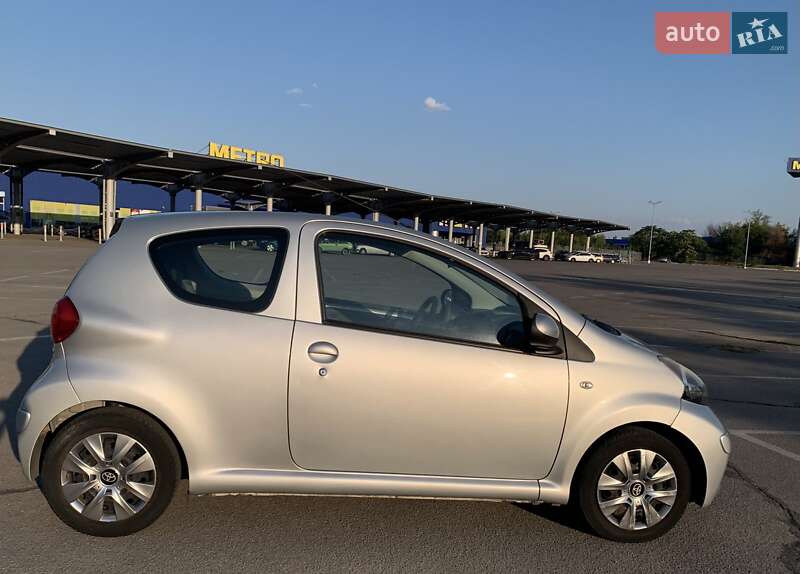 Хэтчбек Toyota Aygo 2007 в Запорожье фото 7 Хэтчбек Toyota Aygo 2007 в Запорожье