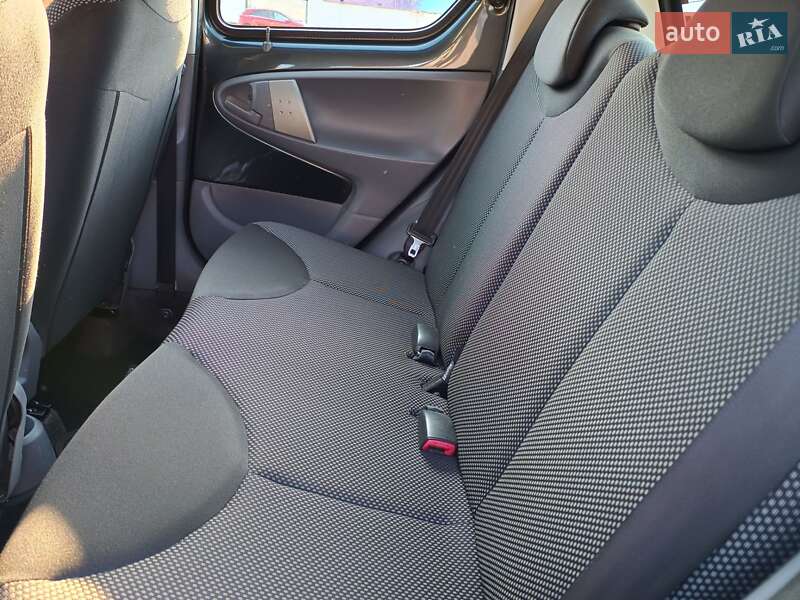 Хетчбек Toyota Aygo 2008 в Полтаві