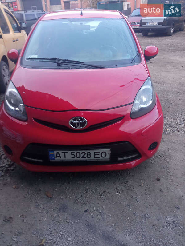 Хэтчбек Toyota Aygo 2013 в Ивано-Франковске фото 22 Хэтчбек Toyota Aygo 2013 в Ивано-Франковске