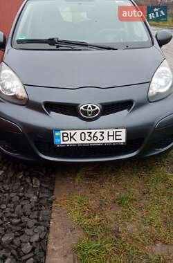Хетчбек Toyota Aygo 2009 в Луцьку