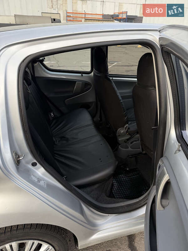 Хетчбек Toyota Aygo 2006 в Одесі