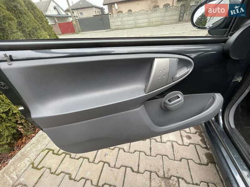 Хэтчбек Toyota Aygo 2008 в Здолбунове