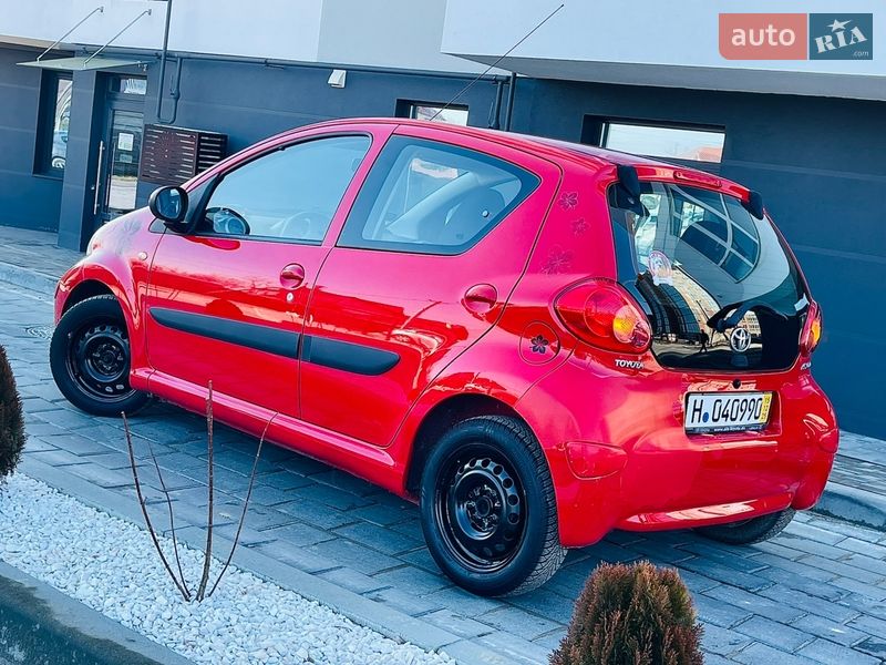 Хэтчбек Toyota Aygo 2008 в Трускавце