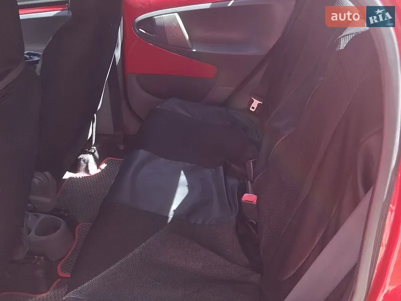 Toyota Aygo 2007 VIN JTDKG10C60N172900 фото оголошення 5 з 34