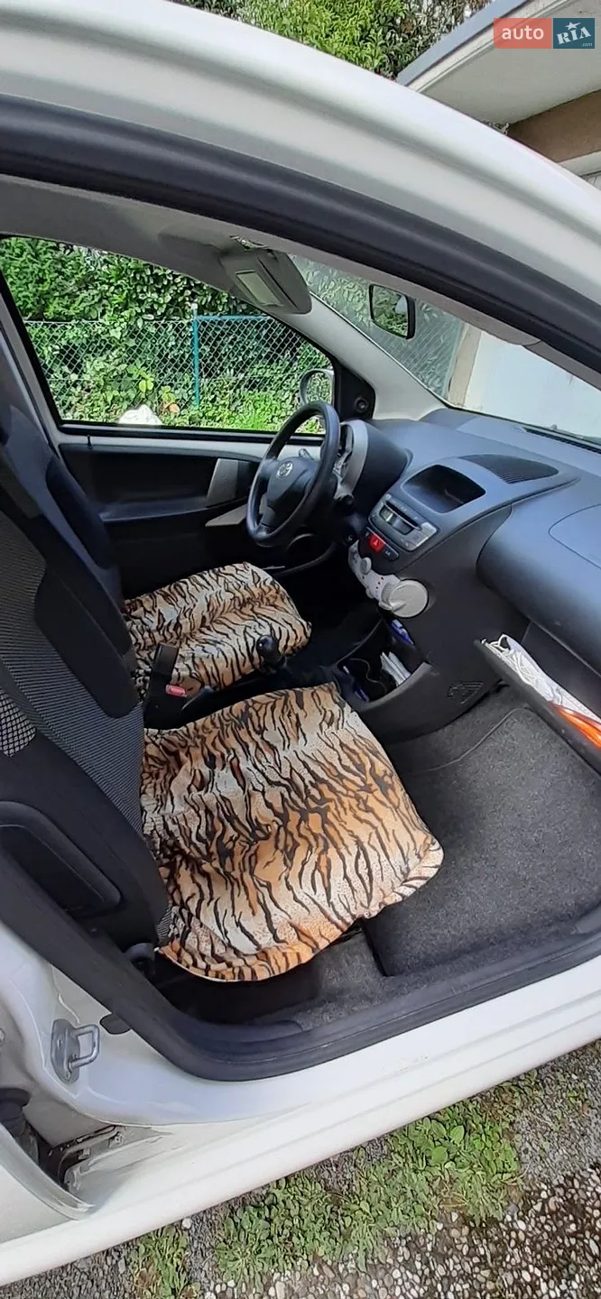 2012 Toyota Aygo - мініатюра 4