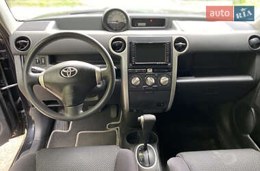 Минивэн Toyota bB 2005 в 