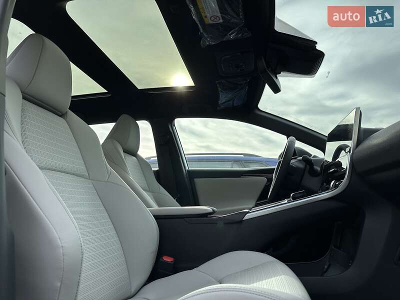 Позашляховик / Кросовер Toyota bZ4X 2023 в Києві