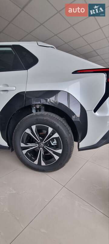 Внедорожник / Кроссовер Toyota bZ4X 2023 в Днепре фото 3 Внедорожник / Кроссовер Toyota bZ4X 2023 в Днепре