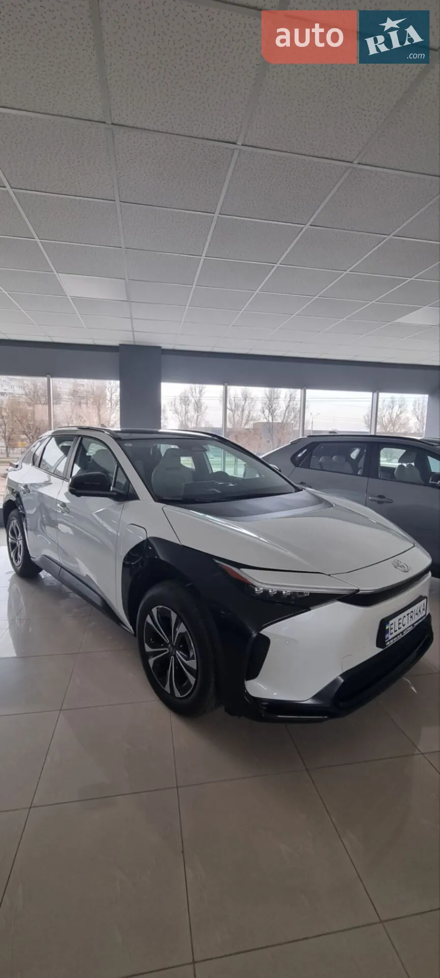 2023 Toyota bZ4X - мініатюра 2
