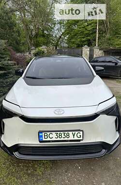 Внедорожник / Кроссовер Toyota bZ4X 2022 в Львове