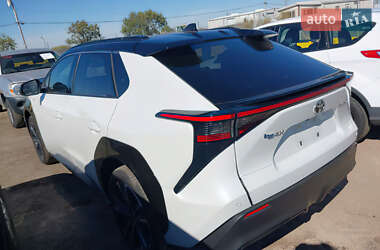 Внедорожник / Кроссовер Toyota bZ4X 2023 в 