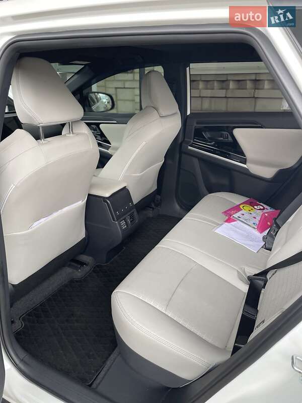 Внедорожник / Кроссовер Toyota bZ4X 2023 в Одессе