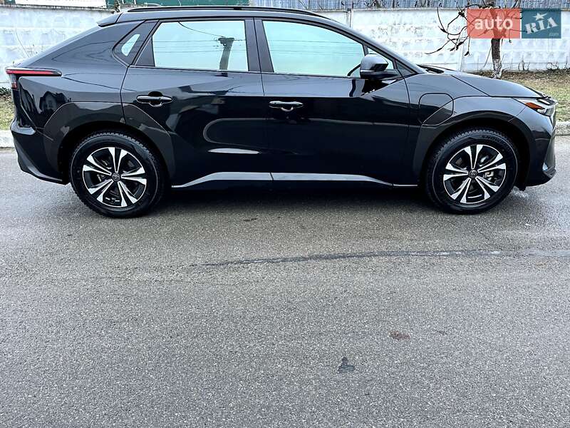 Позашляховик / Кросовер Toyota bZ4X 2023 в Василькові фото 4 Позашляховик / Кросовер Toyota bZ4X 2023 в Василькові
