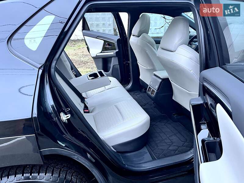 Позашляховик / Кросовер Toyota bZ4X 2023 в Василькові фото 33 Позашляховик / Кросовер Toyota bZ4X 2023 в Василькові