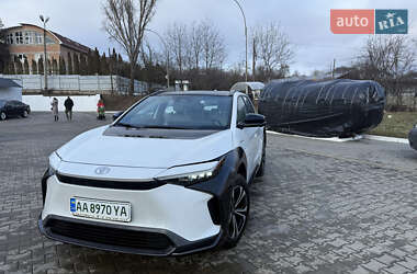 Внедорожник / Кроссовер Toyota bZ4X 2022 в Черновцах