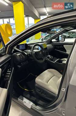 Внедорожник / Кроссовер Toyota bZ4X 2023 в 