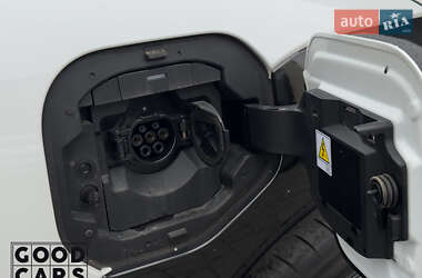 Внедорожник / Кроссовер Toyota bZ4X 2022 в 
