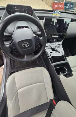 Внедорожник / Кроссовер Toyota bZ4X 2022 в 