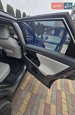 Внедорожник / Кроссовер Toyota bZ4X 2022 в 