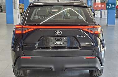 Внедорожник / Кроссовер Toyota bZ4X 2022 в 