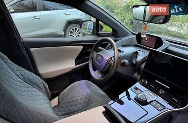 Внедорожник / Кроссовер Toyota bZ4X 2022 в 