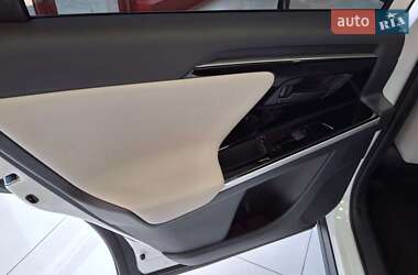 Внедорожник / Кроссовер Toyota bZ4X 2023 в 