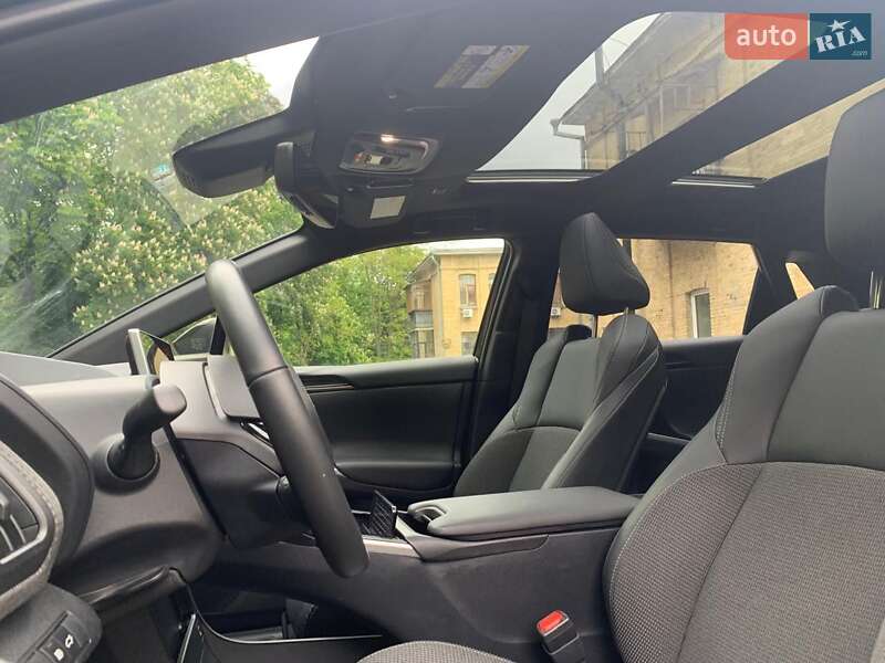 Внедорожник / Кроссовер Toyota bZ4X 2023 в Киеве фото 48 Внедорожник / Кроссовер Toyota bZ4X 2023 в Киеве