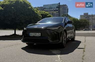 Внедорожник / Кроссовер Toyota bZ4X 2023 в Харькове