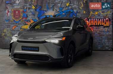 Внедорожник / Кроссовер Toyota bZ4X 2023 в 
