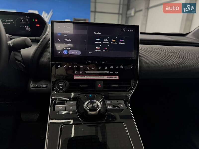 Внедорожник / Кроссовер Toyota bZ4X 2023 в Виннице фото 14 Внедорожник / Кроссовер Toyota bZ4X 2023 в Виннице