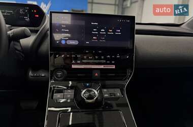 Внедорожник / Кроссовер Toyota bZ4X 2023 в 