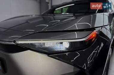 Внедорожник / Кроссовер Toyota bZ4X 2023 в 