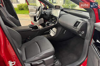 Внедорожник / Кроссовер Toyota bZ4X 2023 в 